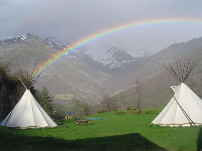 Hotel Tipi Nature Grand Confort Gavarnie Exterior foto