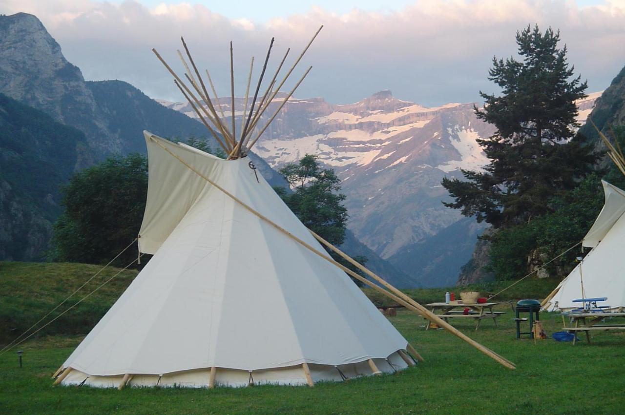 Hotel Tipi Nature Grand Confort Gavarnie Exterior foto